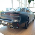BMW M760