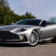 Aston Martin DB12