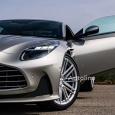 Aston Martin DB12