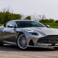 Aston Martin DB12