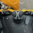 JCB 4СХ ECO на рычагах