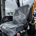 JCB 4СХ ECO на рычагах
