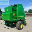 John Deere 864