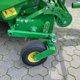 John Deere 990
