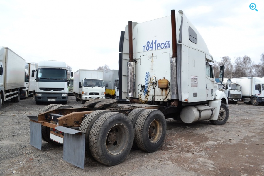 FREIGHTLINER COLUMBIA