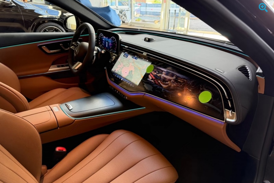 Mercedes-Benz E 220
