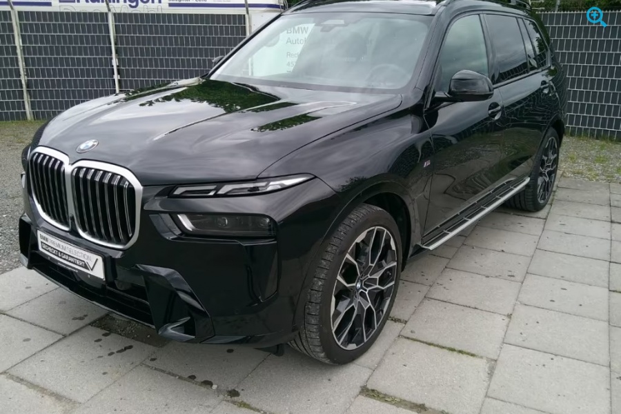 BMW X7