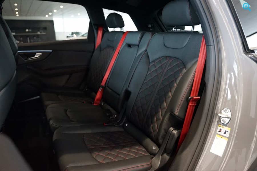 Audi SQ7