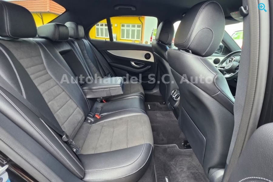 Mercedes-Benz E 200