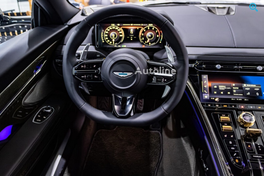 Aston Martin DB12