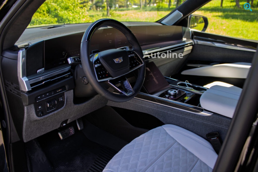 Cadillac Escalade-V 6.2 AT