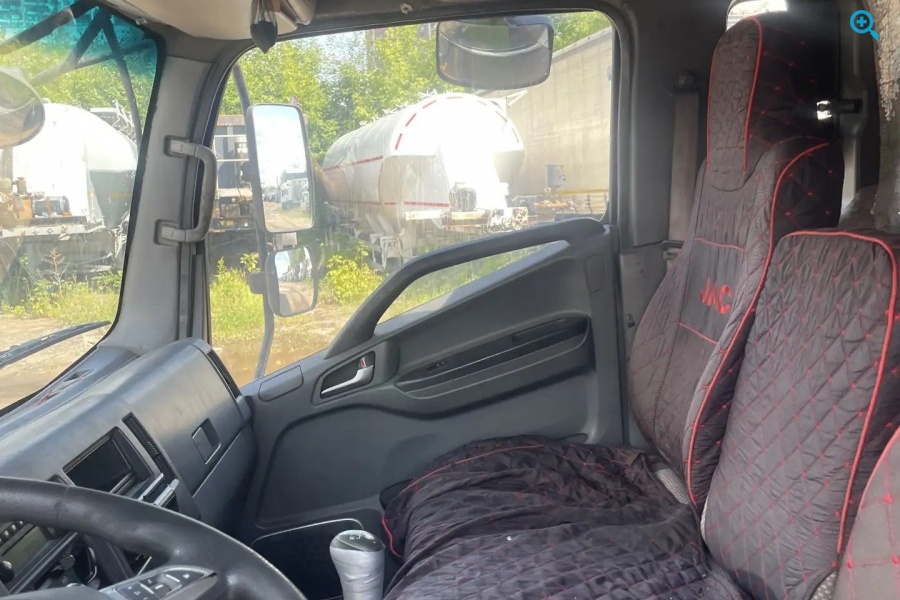 JAC N120