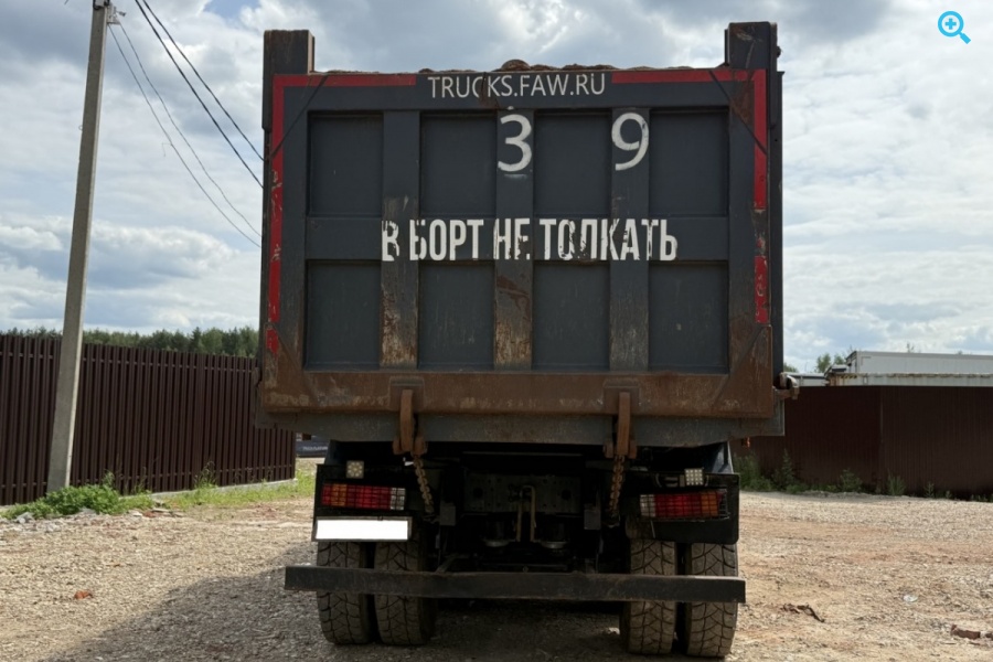 Самосвал FAW J6, год выпуска 2023