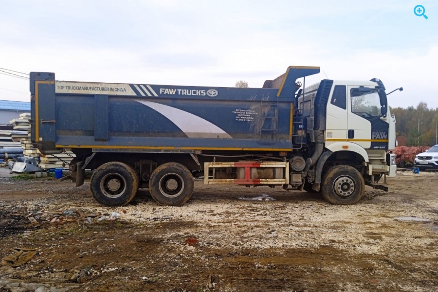 Грузовой самосвал FAW J6