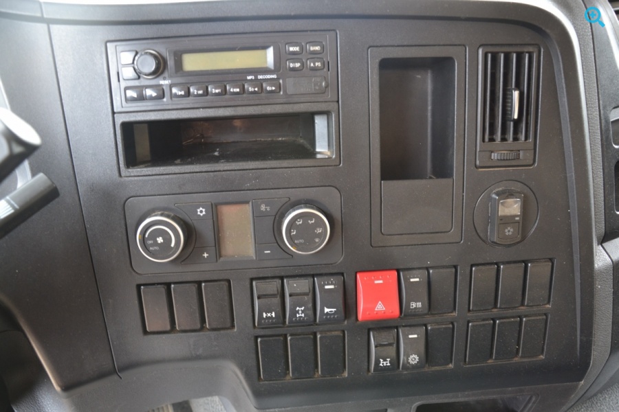 Самосвал SHACMAN SX33186T366C (X3000)