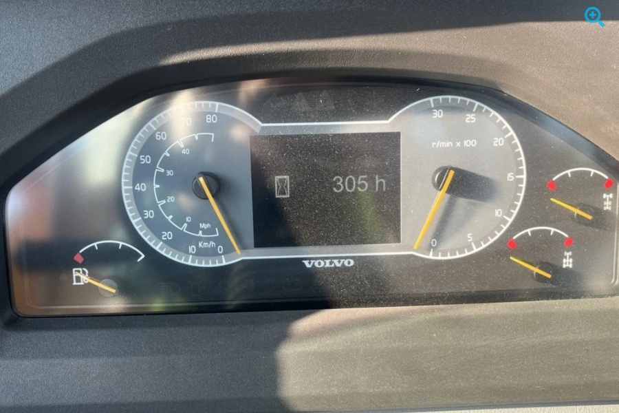 VOLVO A 40G