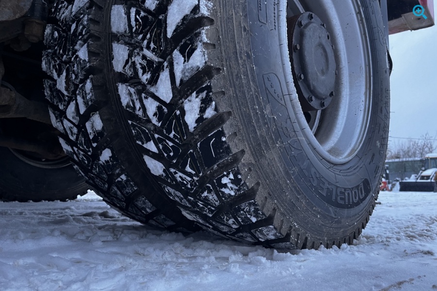 Самосвал FAW J6P-390.(658983)