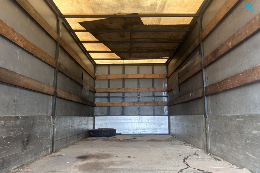 тентованный Mitsubishi FUSO CANTER