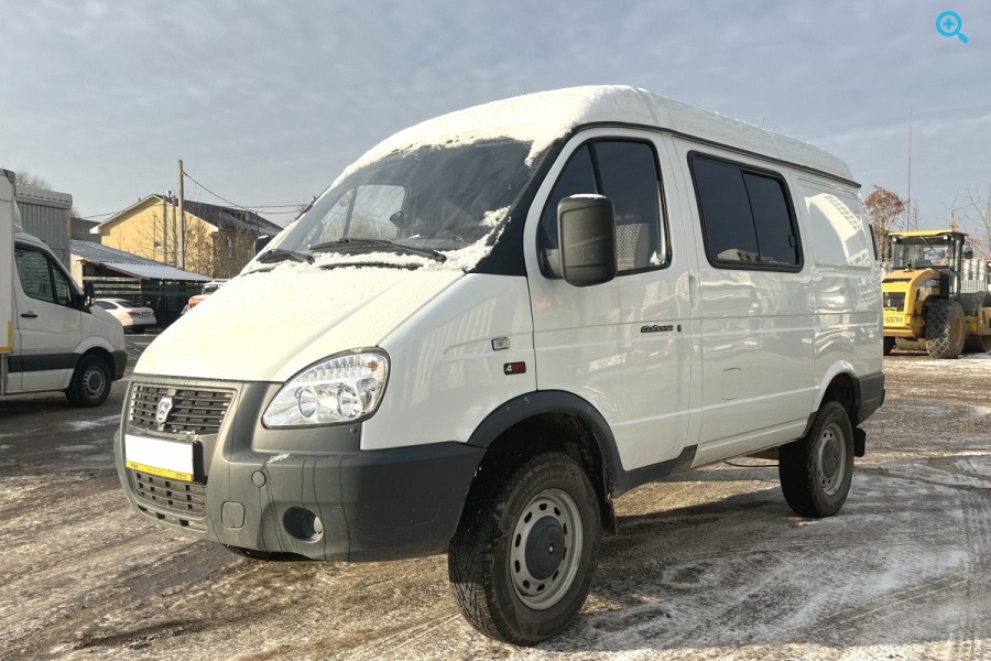 Грузовой пассажирский фургон ГАЗ Соболь. Год выпуска 2023