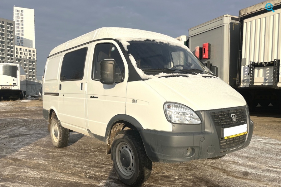 Грузовой пассажирский фургон ГАЗ Соболь. Год выпуска 2023