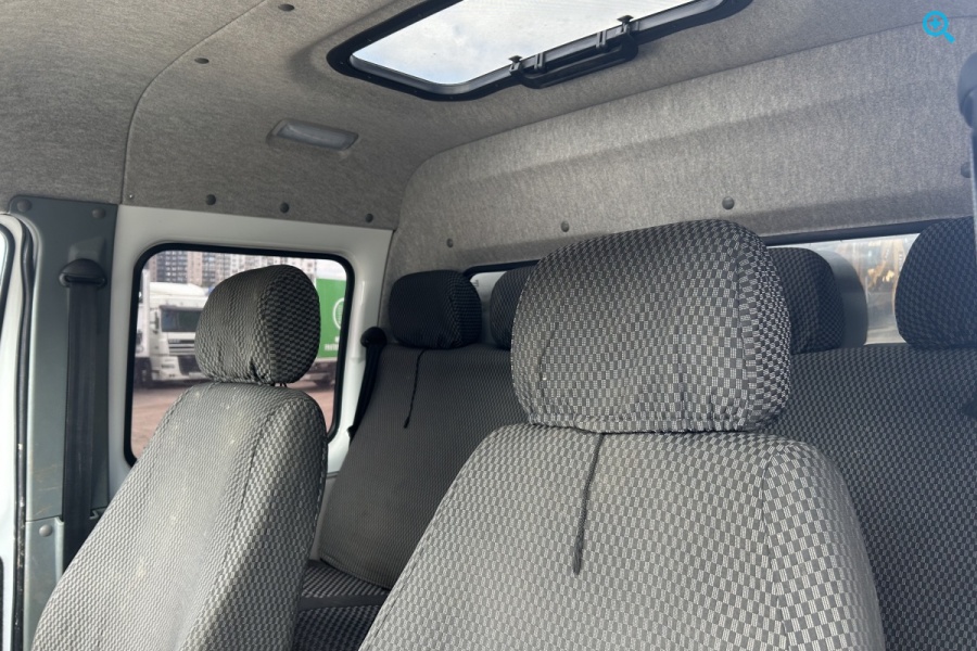 Бортовой тентованный ГАЗ Соболь (33023). Год выпуска: 2024