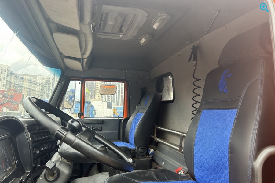 Самосвал КАМАЗ 6520 - 43, год выпуска 2017