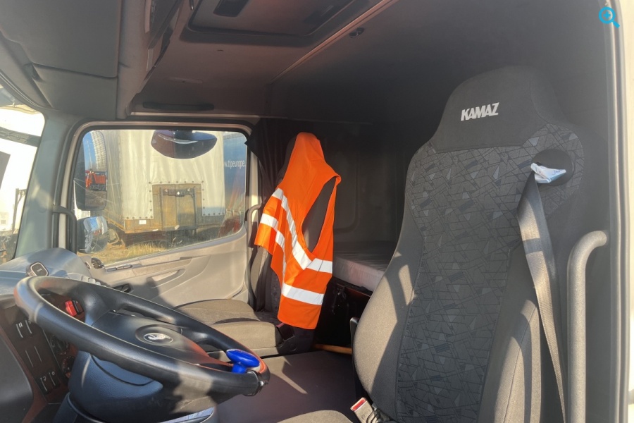 KAMAЗ 5325-0001075-5H / AФ-47415Р02 / Т 1831