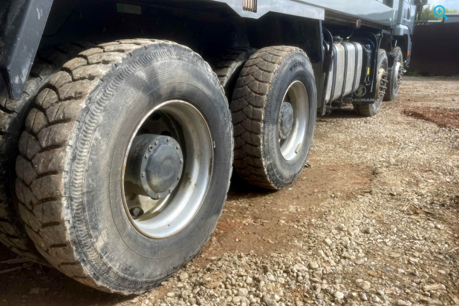 Самосвал SHACMAN SX33186V366 (X3000)