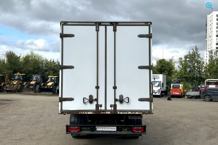 Промтоварный фургон 38440А/IVECO DAILY