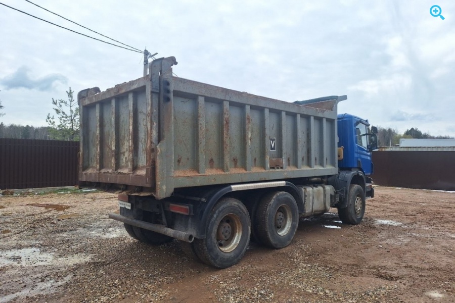Scania P380 