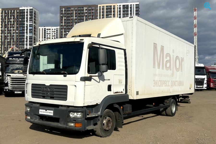 фургон 6518М7 (MAN). Год выпуска: 2008