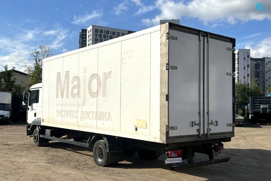 фургон 6518М7 (MAN). Год выпуска: 2008