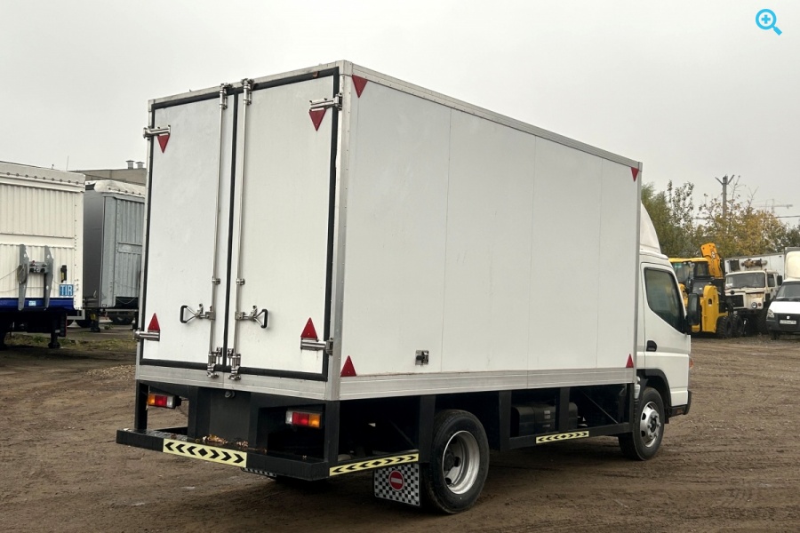 Новый изотермический Mitsubishi Fuso Canter.
