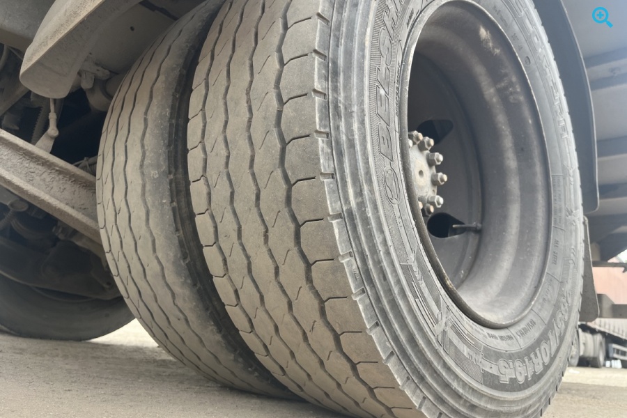 Грузовой шторно-бортовой ГАЗон NEХT 27996D.