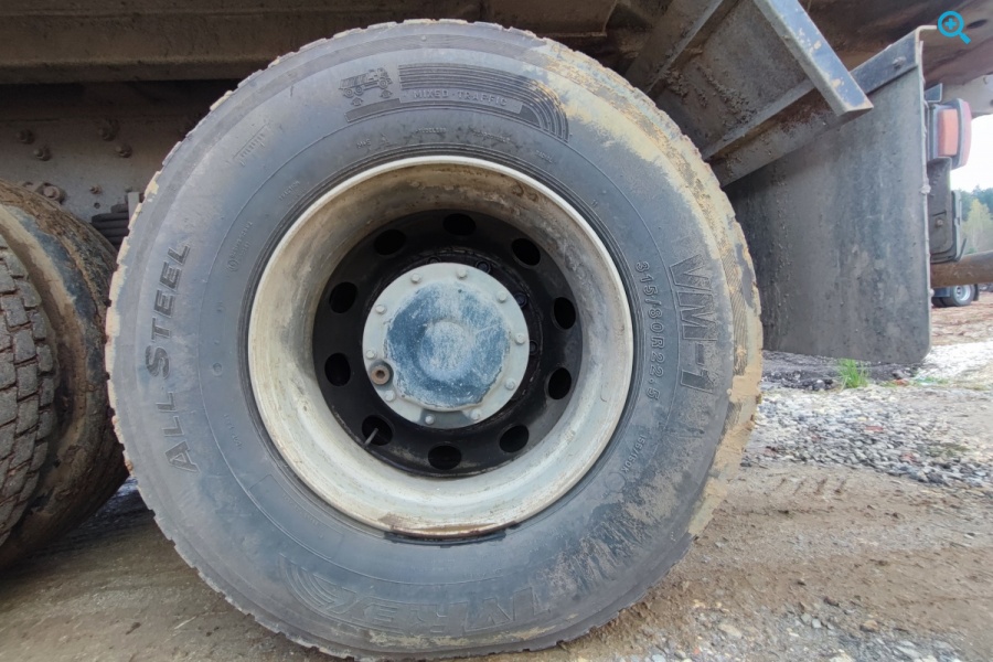 Грузовой самосвал FAW J6