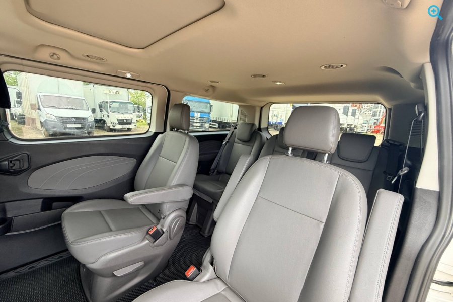 Ford TOURNEO