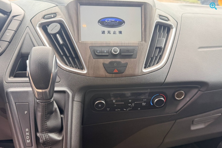 Ford TOURNEO