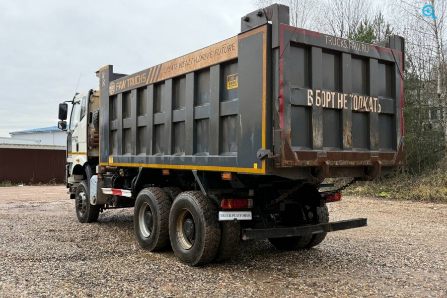 Самосвал FAW J6, год выпуска 2023