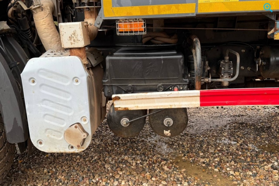 Самосвал FAW J6, год выпуска 2023