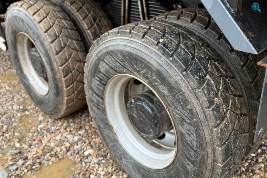 Самосвал FAW J6, год выпуска 2023