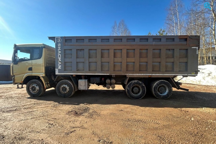 SHACMAN X3000 (SX33186T366