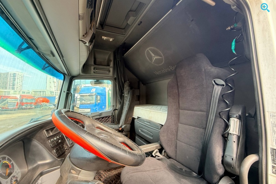 MERCEDES-BENZ ACTROS 2544