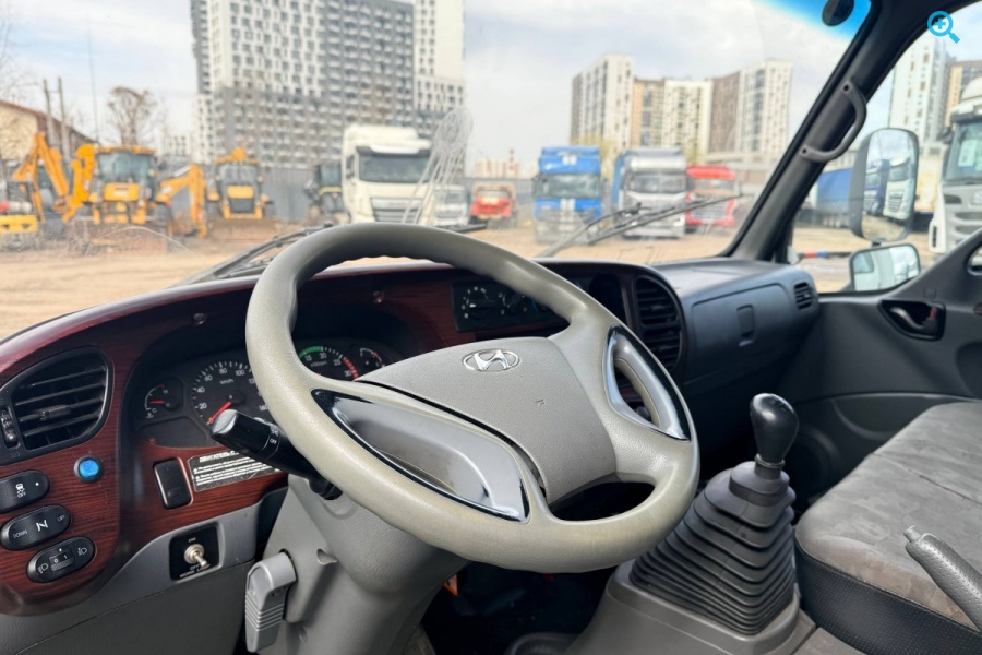Hyundai HD78 