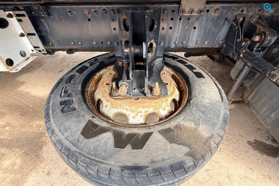 TGS 28.360 6X2-2 BL-WW. 