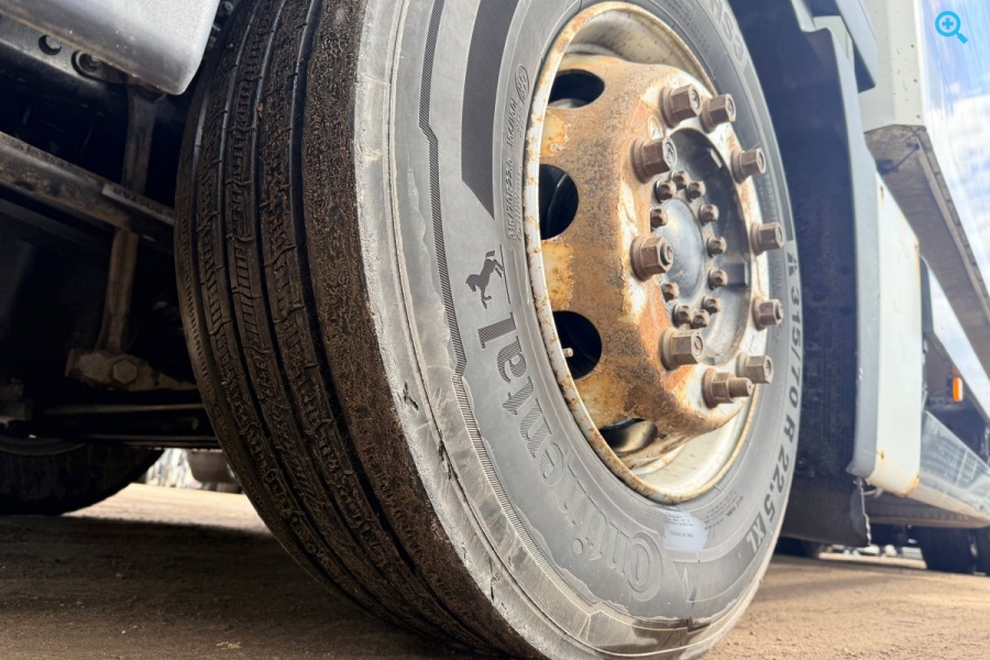 TGS 28.360 6X2-2 BL-WW. 