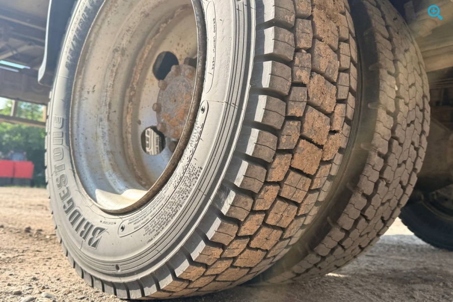 FUSO CANTER FE85DJ