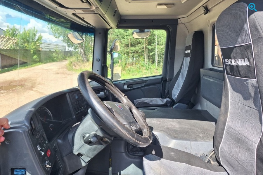 SCANIA P8X400