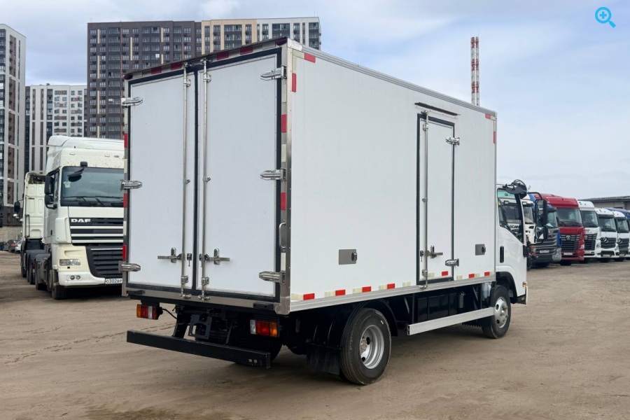  ISUZU ELF (N-series)
