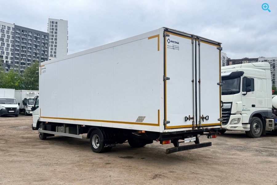 Митсубиси FUSO CANTER