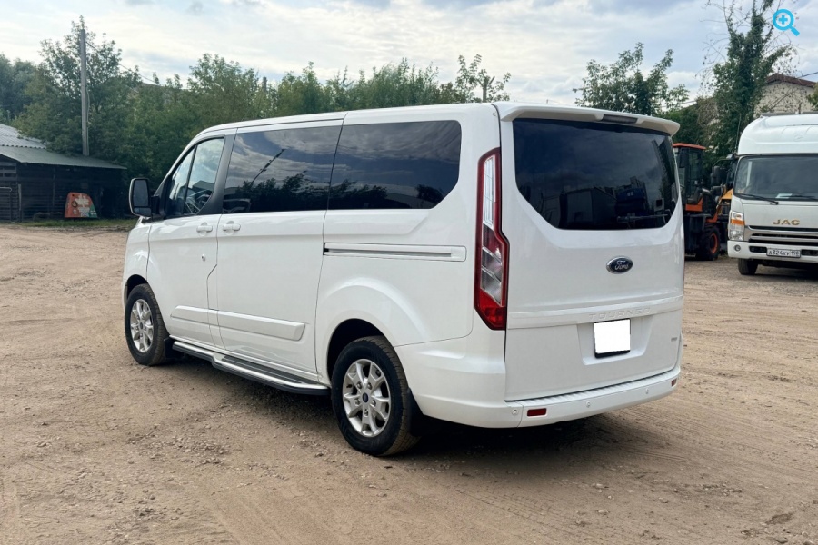 Ford TOURNEO